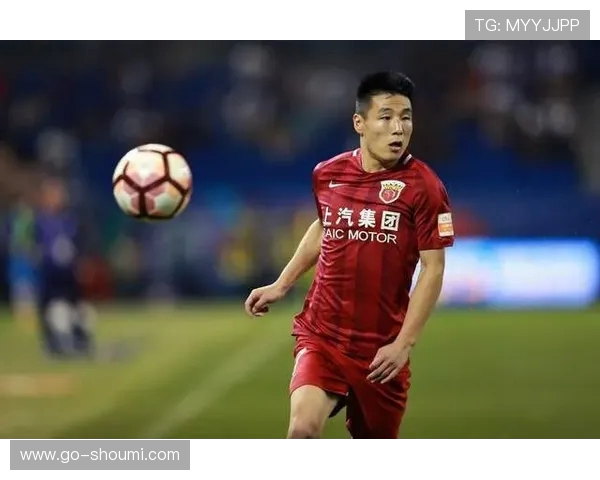 阿隆索或将阿拉巴重新安排至中场位置 助其重塑核心地位 阿隆索或将阿拉巴重新安排至中场位置 助其重塑核心地位